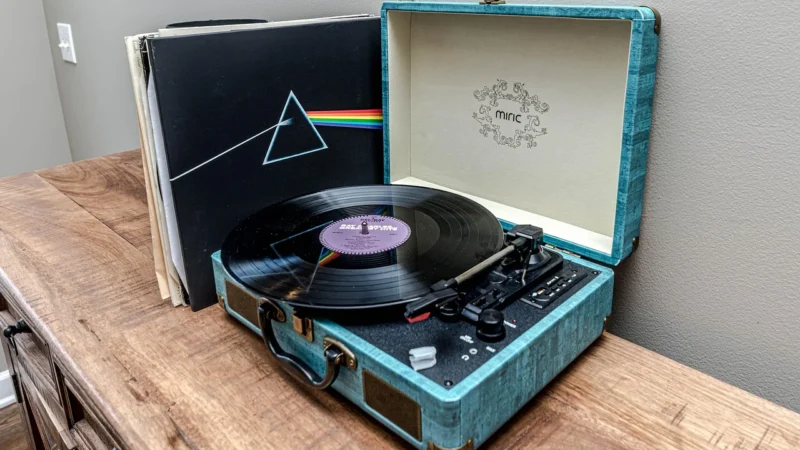 Albumy: Zmeny v spôsobe distribúcie a konzumácie